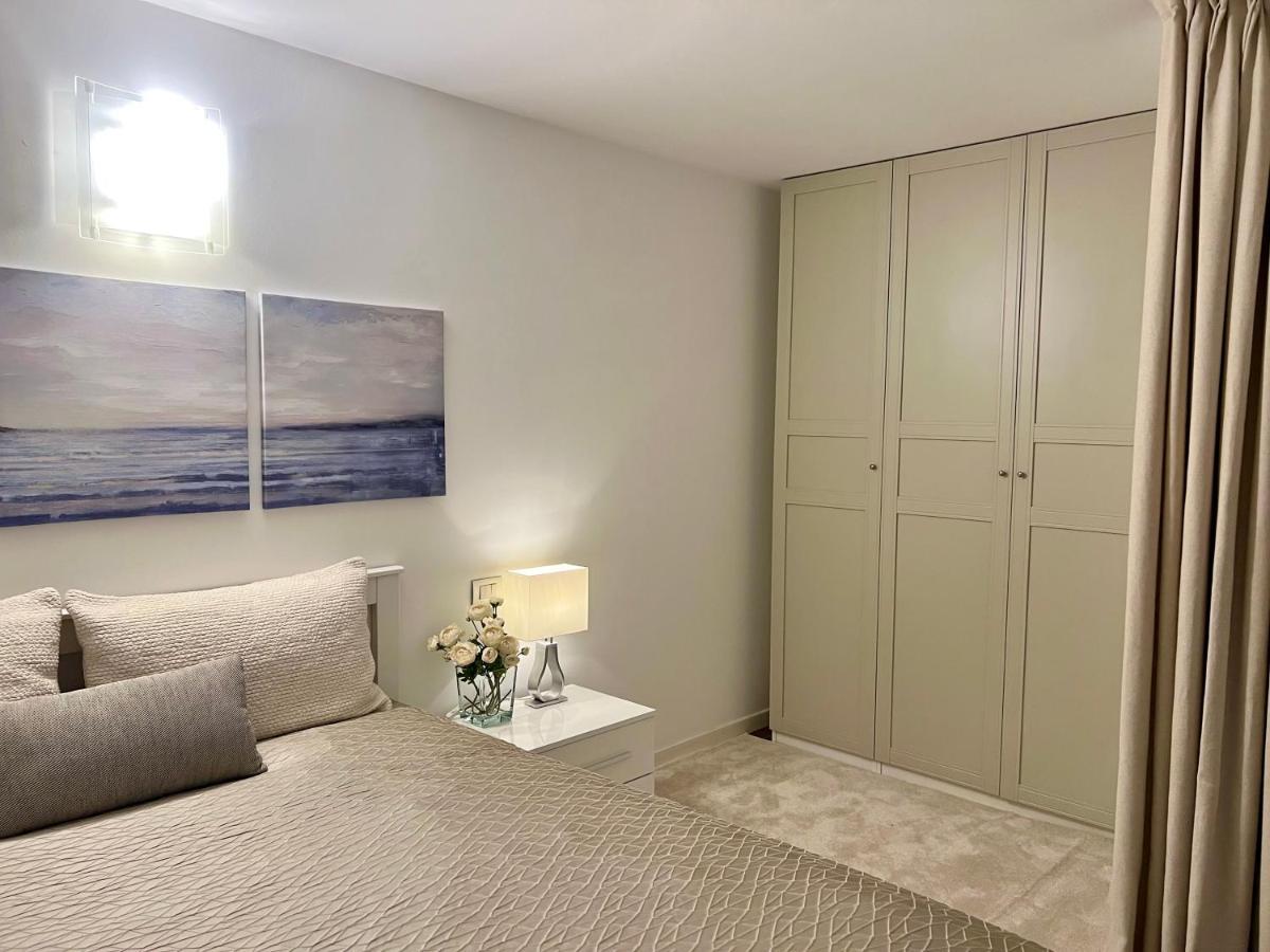 Paganini Suites And Apartments سيرمِيوني المظهر الخارجي الصورة