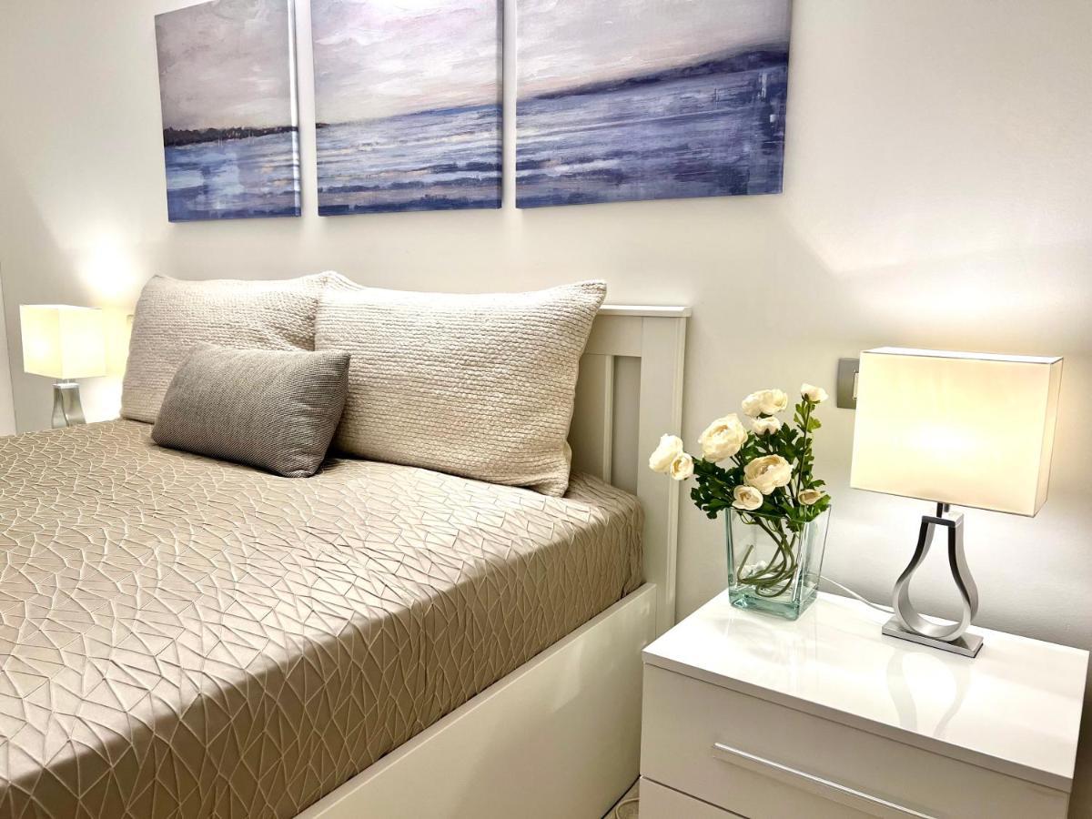 Paganini Suites And Apartments سيرمِيوني المظهر الخارجي الصورة