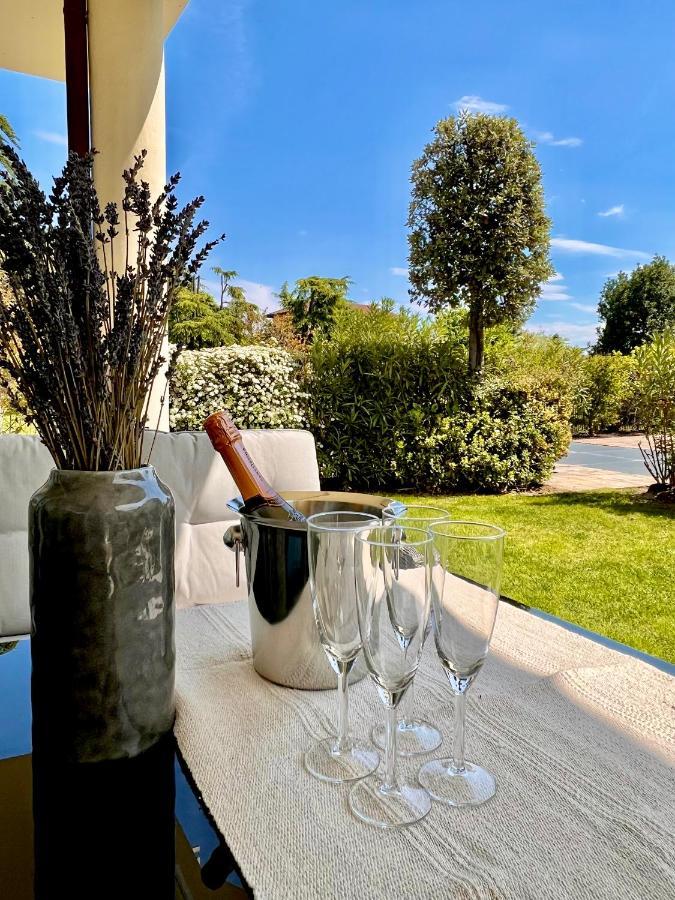 Paganini Suites And Apartments سيرمِيوني المظهر الخارجي الصورة