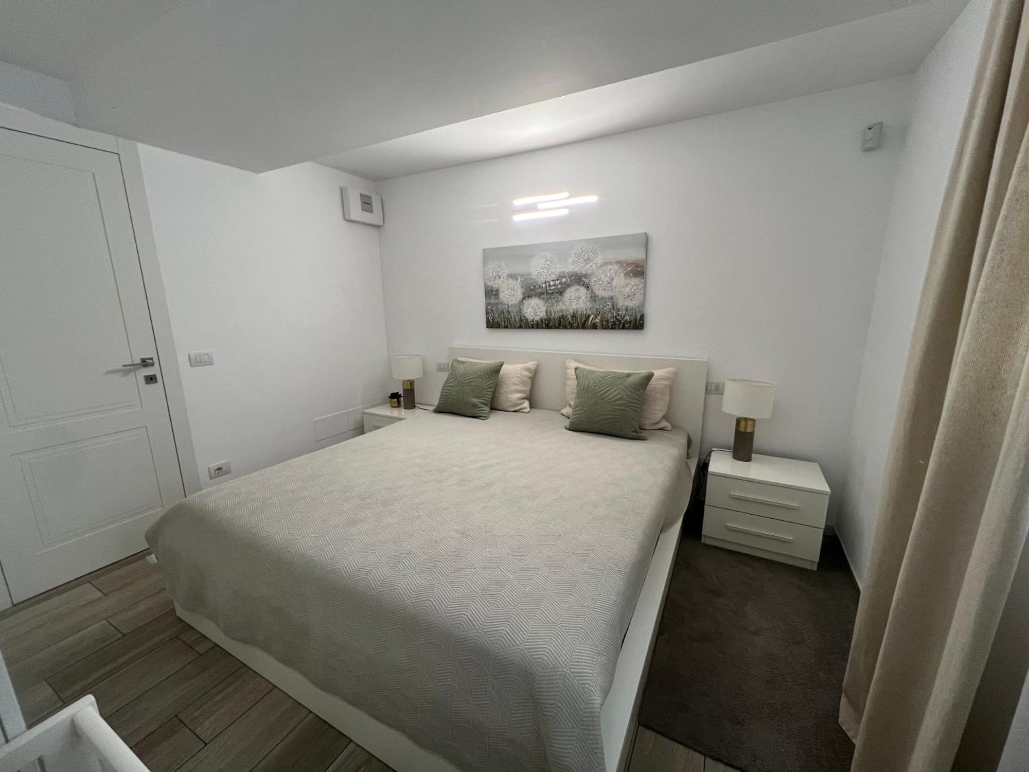 Paganini Suites And Apartments سيرمِيوني الغرفة الصورة